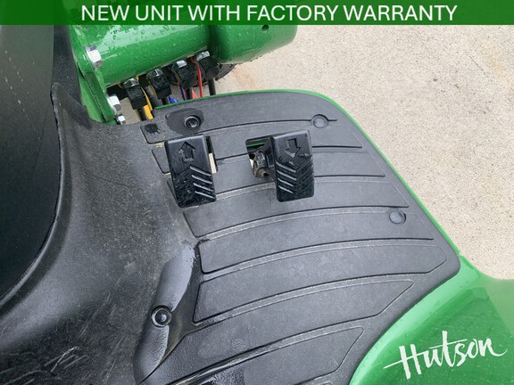 Photo of 2026 John Deere 3039R