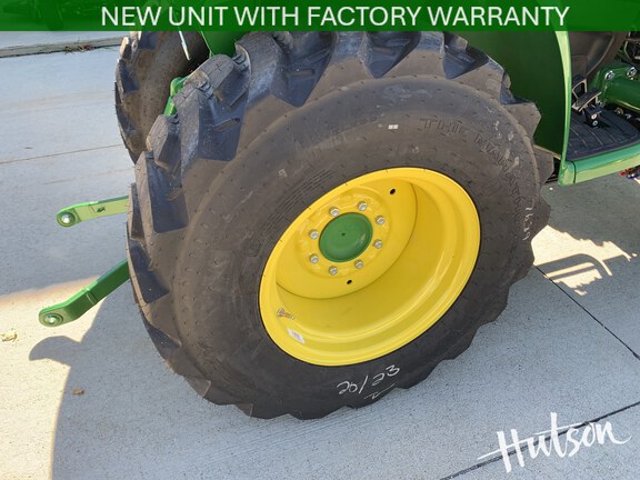 Photo of 2026 John Deere 3039R