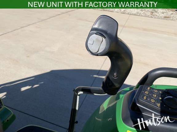 Photo of 2026 John Deere 3039R