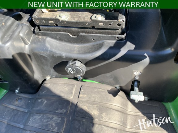 Photo of 2026 John Deere 3039R