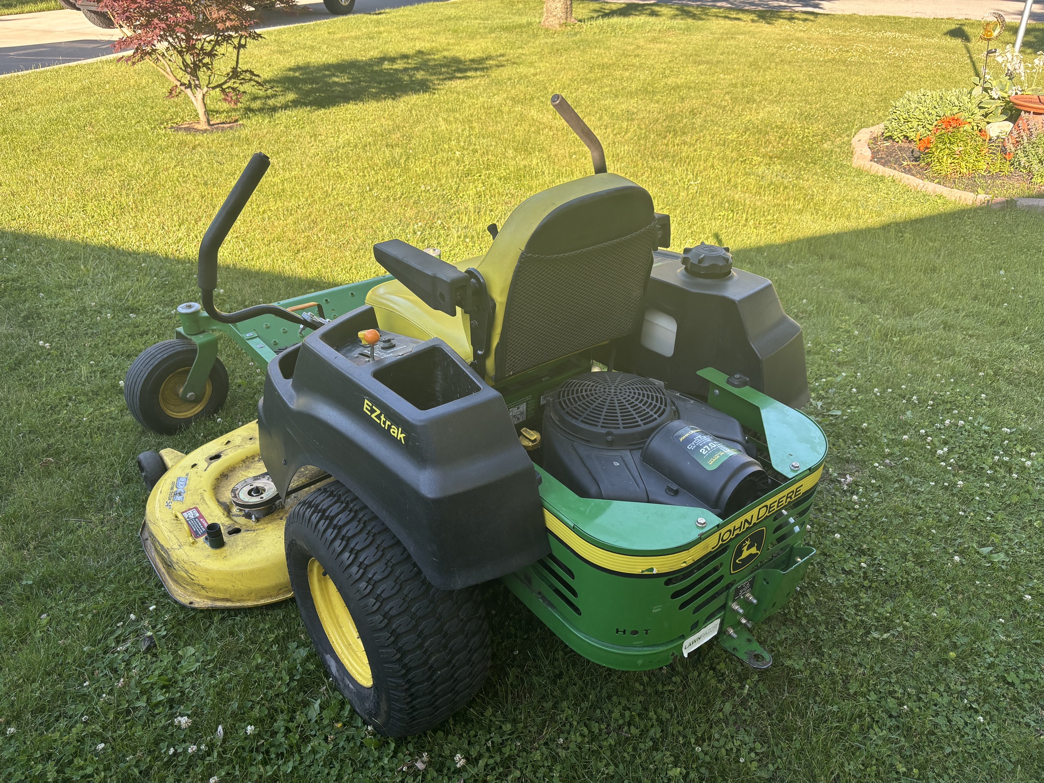 Used 2013 John Deere Z445 Zero Turn Mowers at Koenig Equipment in Urbana, OH - PhotoXL5