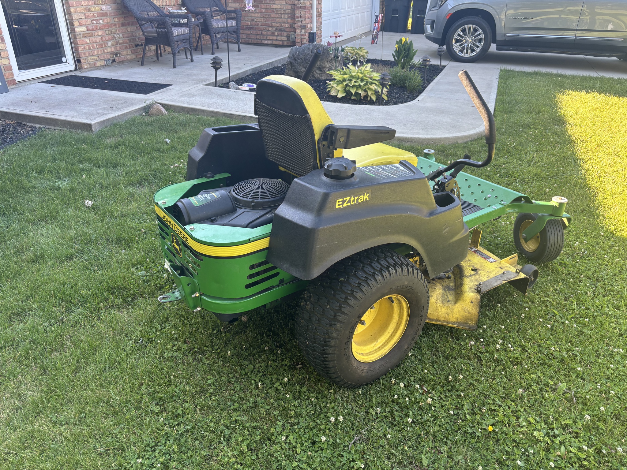 Used 2013 John Deere Z445 Zero Turn Mowers at Koenig Equipment in Urbana, OH - PhotoXL11