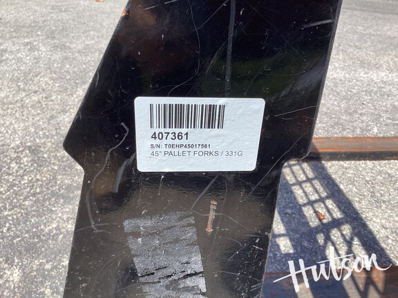 Photo of 2024 John Deere 45" Forks