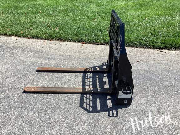 Photo of 2024 John Deere 45" Forks