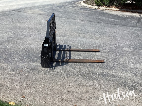 Photo of 2024 John Deere 45" Forks