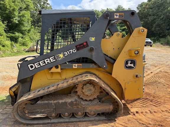 2018 John Deere 317G