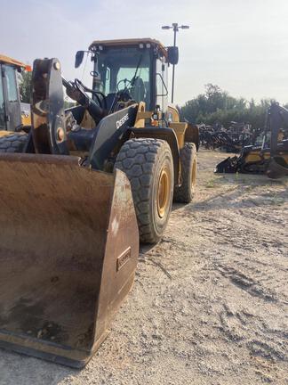 2023 John Deere 644P