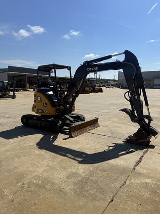 2024 John Deere 35 P