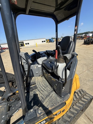 2024 John Deere 35 P