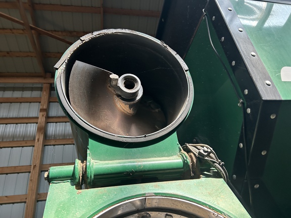 Used 2017 Elmers HAULMASTER 2000 Grain Carts at Horizon Ag & Turf in Lloydminster, AB - Photo7