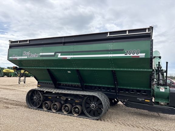 Used 2017 Elmers HAULMASTER 2000 Grain Carts at Horizon Ag & Turf in Lloydminster, AB - Photo12
