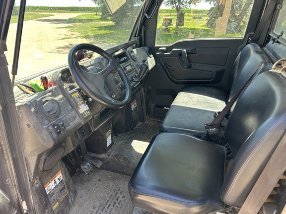 2019 John Deere XUV 835M - Photo15