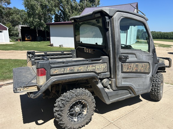 2019 John Deere XUV 835M - Photo4