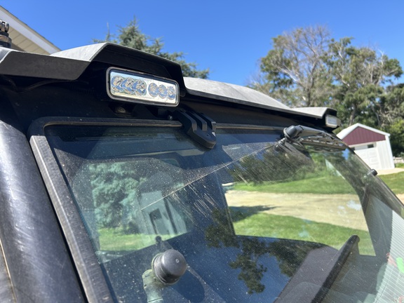 2019 John Deere XUV 835M - Photo10