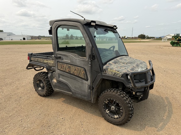  John Deere XUV 835M