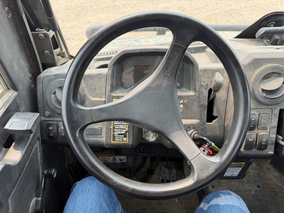 2019 John Deere XUV 835M - Photo22