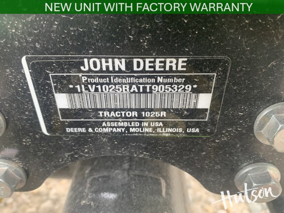 Photo of 2026 John Deere 1025R