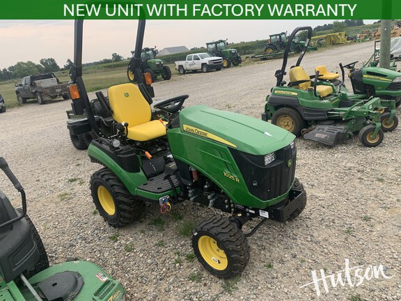 Photo of 2026 John Deere 1025R