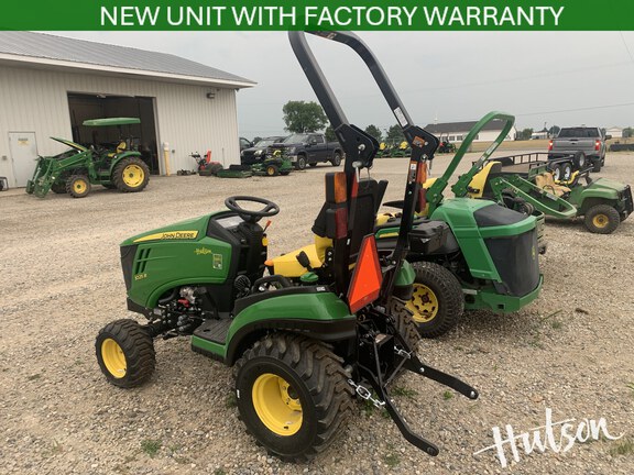 Photo of 2026 John Deere 1025R