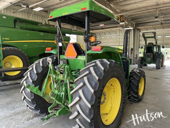 Photo of 2023 John Deere 6105E