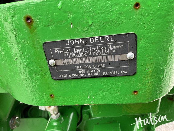 Photo of 2023 John Deere 6105E