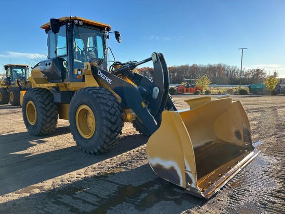 2024 John Deere 444P