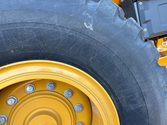 2024 John Deere 444P
