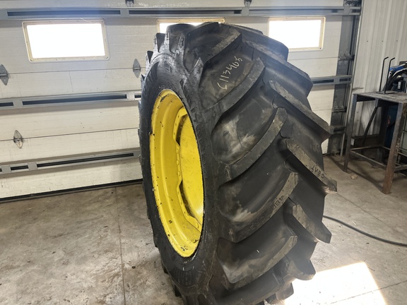 Photo of 2008 John Deere 8530