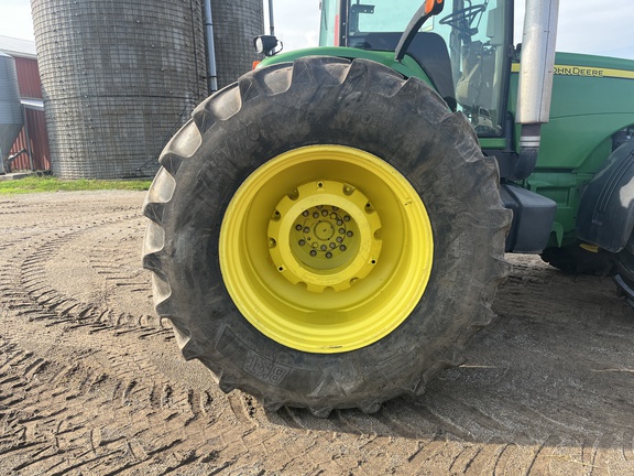 Photo of 2008 John Deere 8530