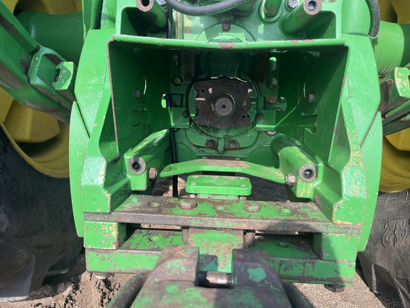 Photo of 2008 John Deere 8530