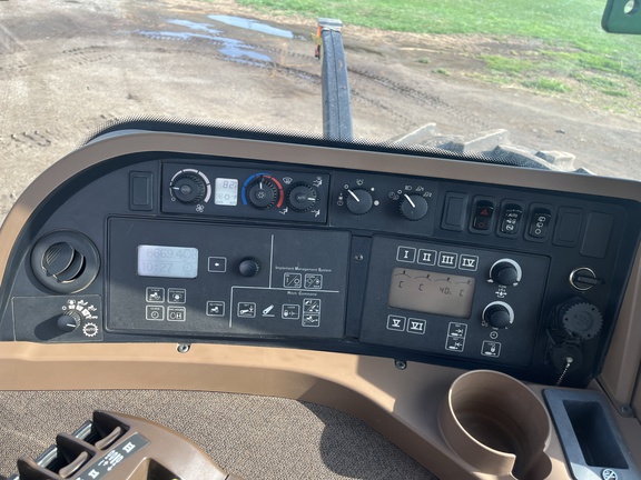 Photo of 2008 John Deere 8530