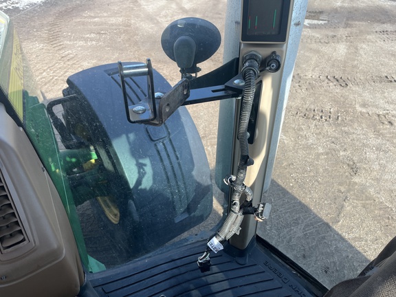 Photo of 2008 John Deere 8530