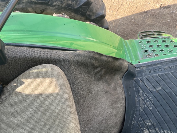 Photo of 2008 John Deere 8530