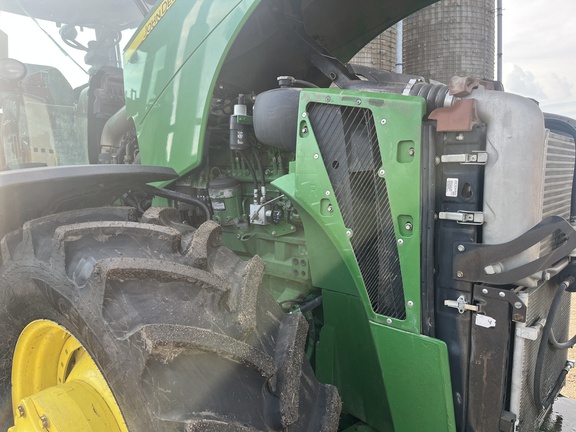 Photo of 2008 John Deere 8530