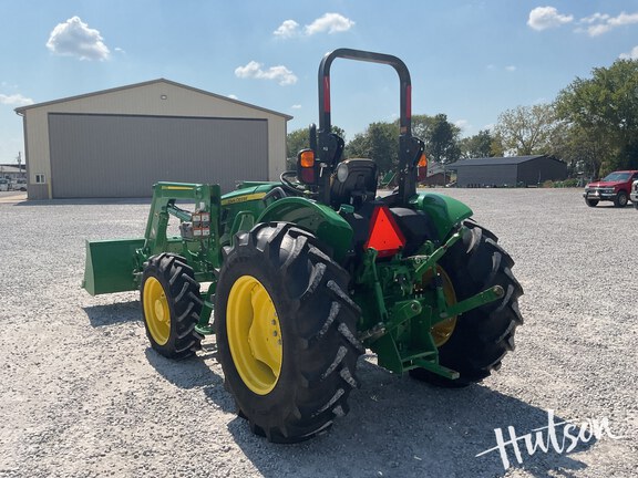 Photo of 2024 John Deere 5060E