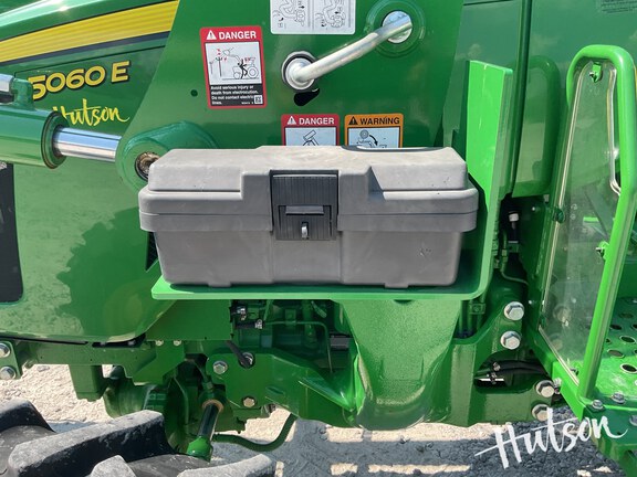 Photo of 2024 John Deere 5060E