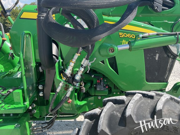 Photo of 2024 John Deere 5060E