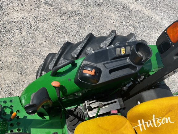 Photo of 2024 John Deere 5060E