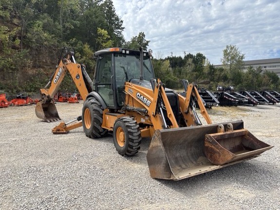 2012 Case 590SN