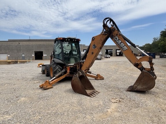 2012 Case 590SN