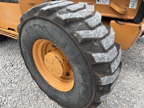 2012 Case 590SN