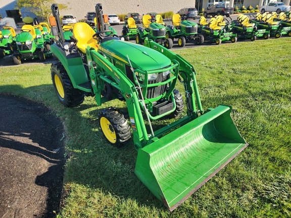 2018 John-Deere 2032R