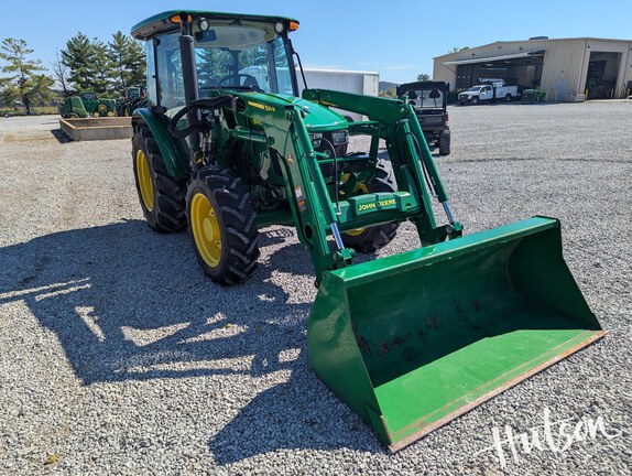 Photo of 2024 John Deere 5075E