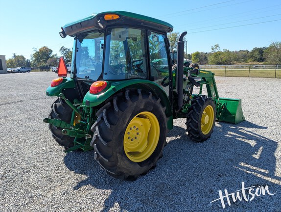 Photo of 2024 John Deere 5075E