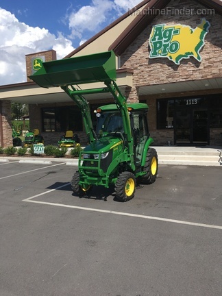 2019 John Deere 3046r