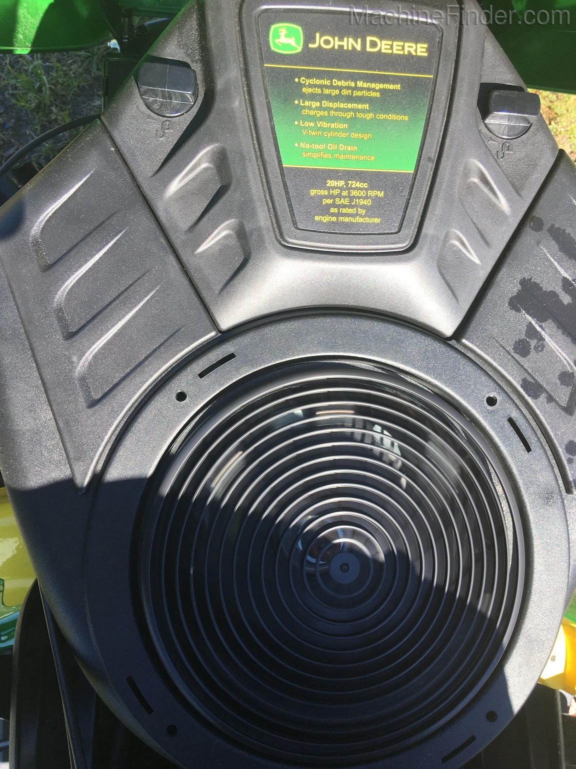 2020 John Deere X330 Image 6