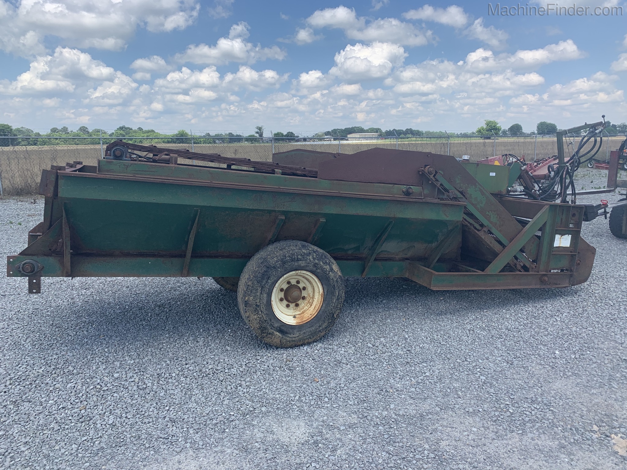 2000 KMC 4200LP Image 2