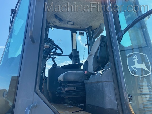 2015 John Deere 524K Image 9