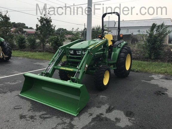 2020 John Deere 4066R Image 5