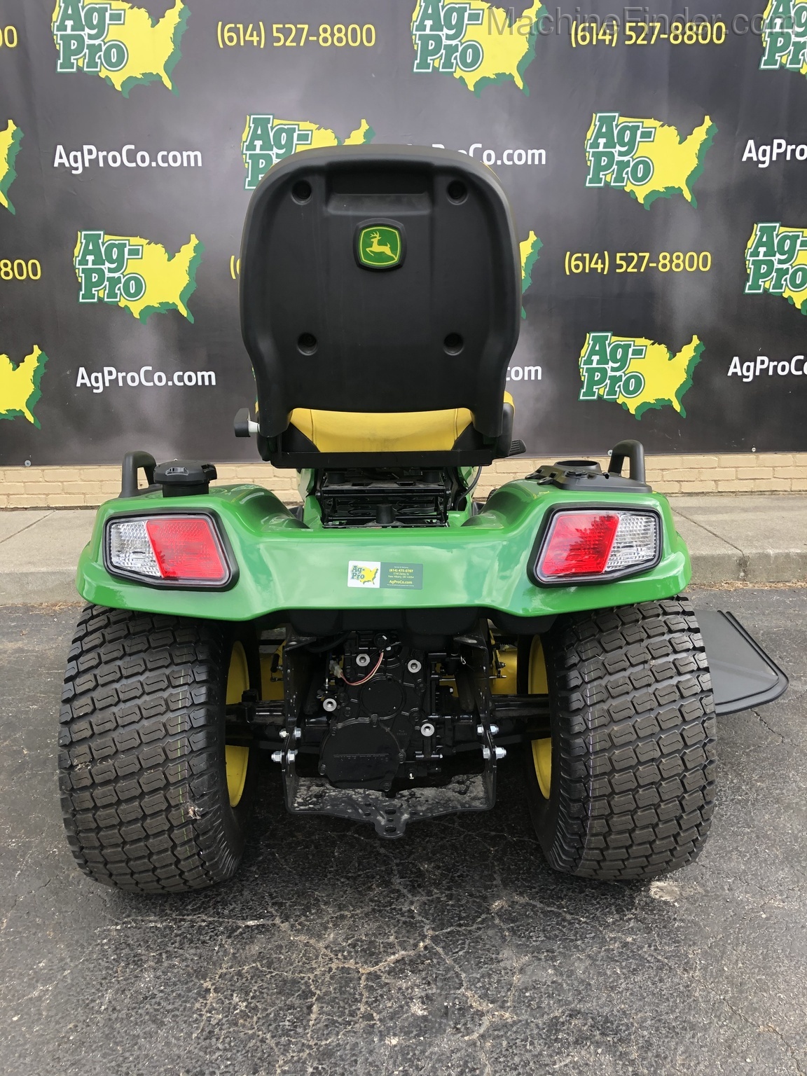 2020 John Deere X730 Image 6